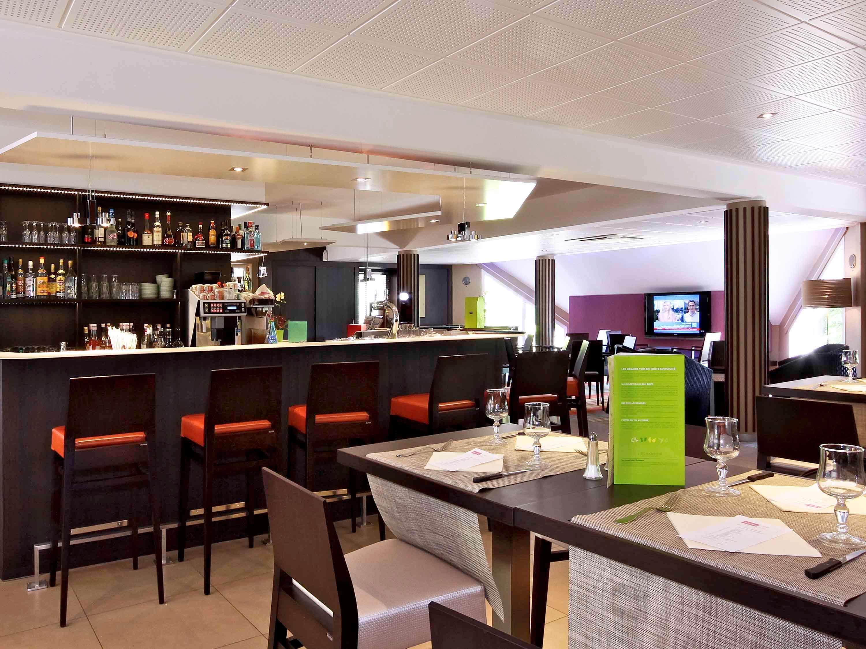 Mercure Hexagone Luxeuil Экстерьер фото