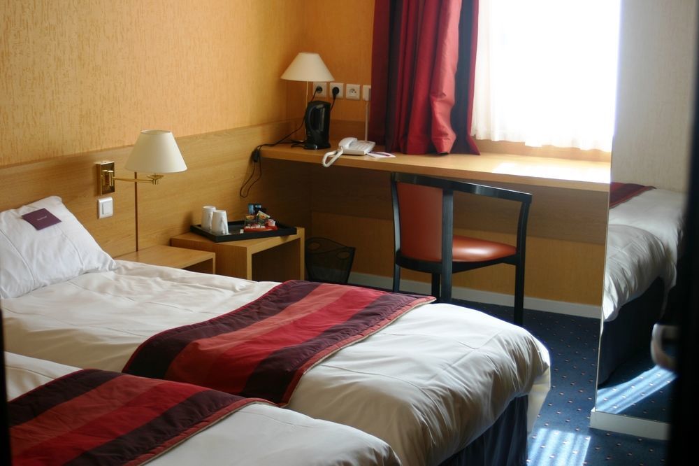 Mercure Hexagone Luxeuil Экстерьер фото